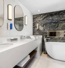 Junior Suite Bathroom