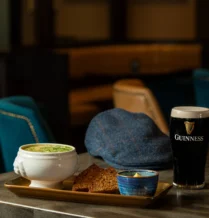 Coopers Bar & Lounge Chowder & Guinness